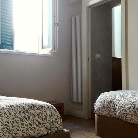 Appartamento Moderno In Centro Storico Lucca Eksteriør bilde