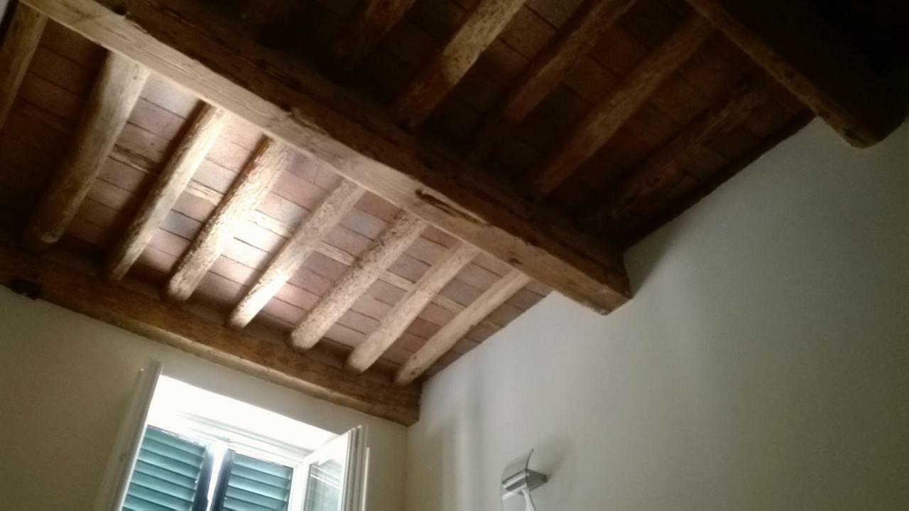 Appartamento Moderno In Centro Storico Lucca Eksteriør bilde